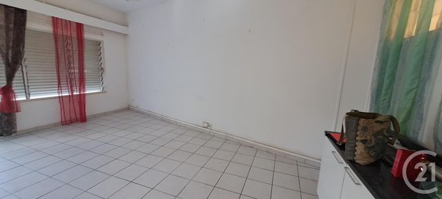 Appartement F3 à louer ST DENIS